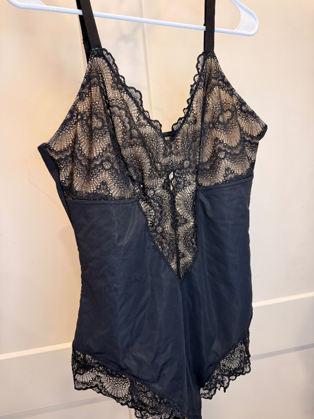 Pinsy shapewear body suit